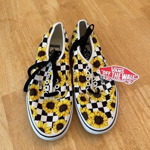 Size 8 Sunflower checkered Vans.